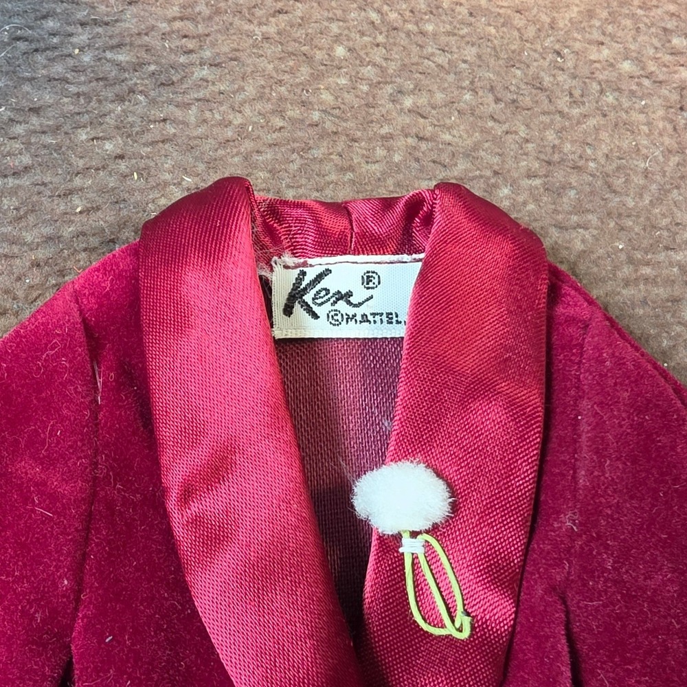 Mattel Ken Tuxedo Outfit Vintage Burgundy Velvet Suit Excellent 6pc Set - Picture 3 of 7
